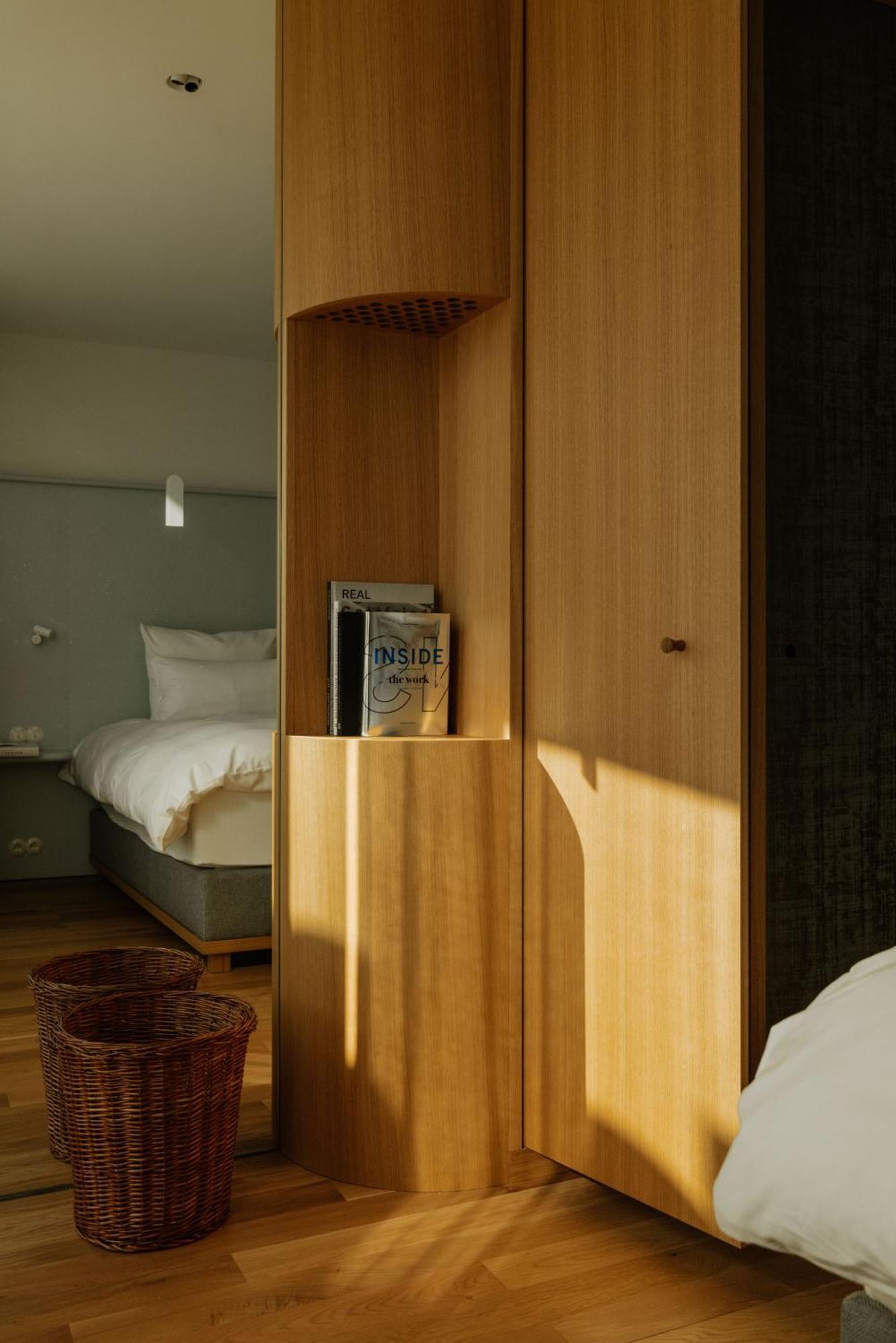 Kleiner Loewe - Stadthotel Bregenz Ngoại thất bức ảnh