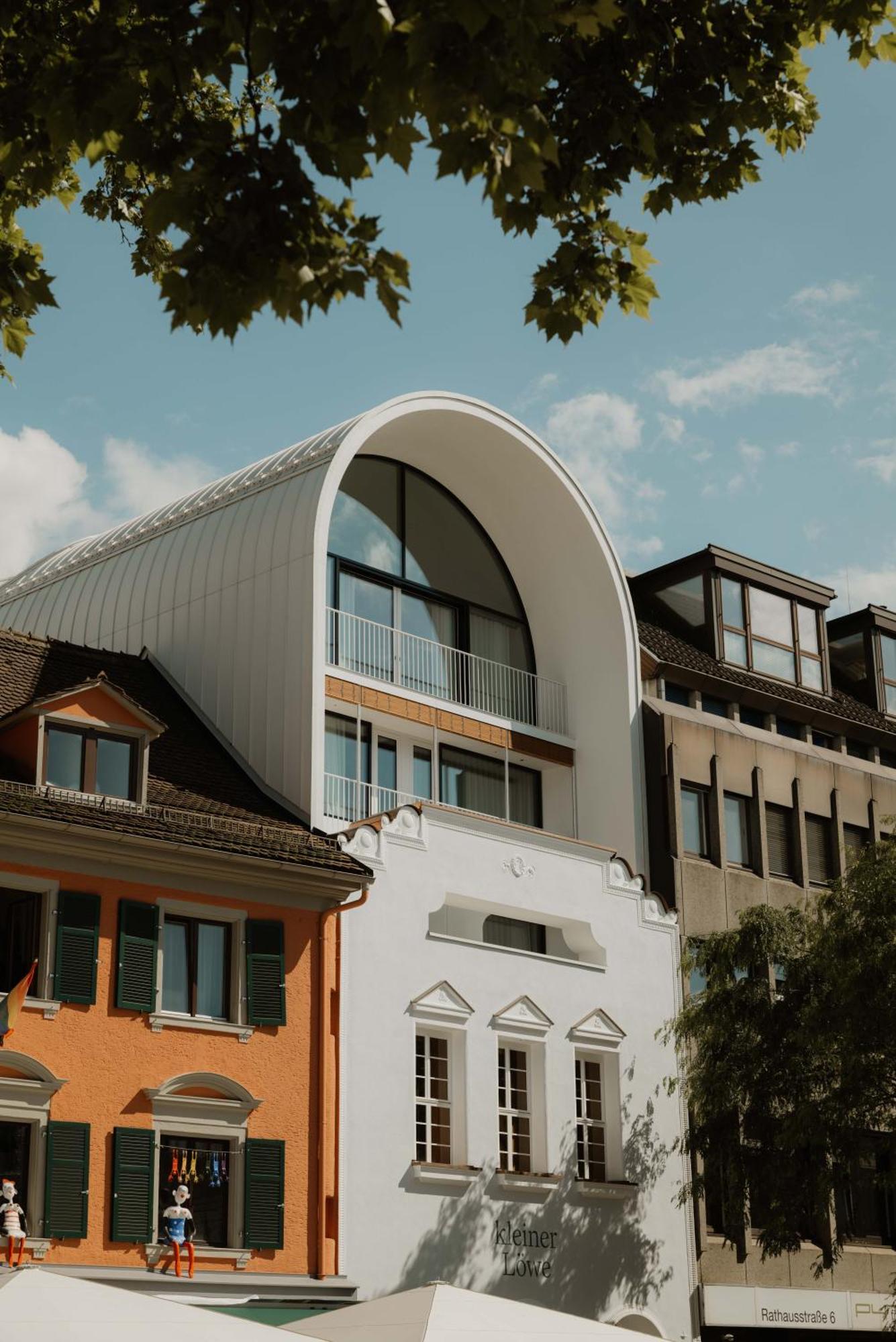 Kleiner Loewe - Stadthotel Bregenz Ngoại thất bức ảnh