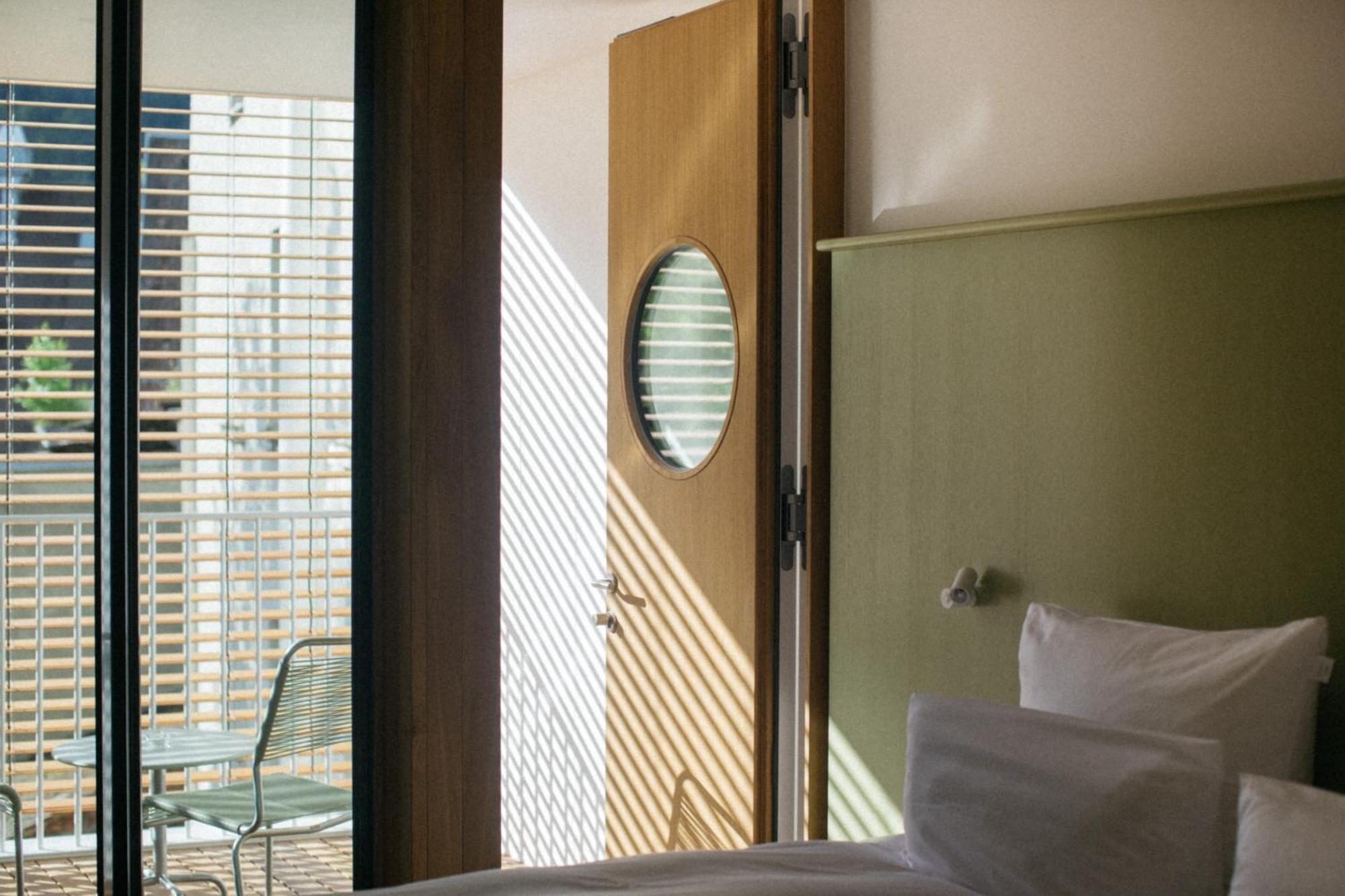 Kleiner Loewe - Stadthotel Bregenz Ngoại thất bức ảnh